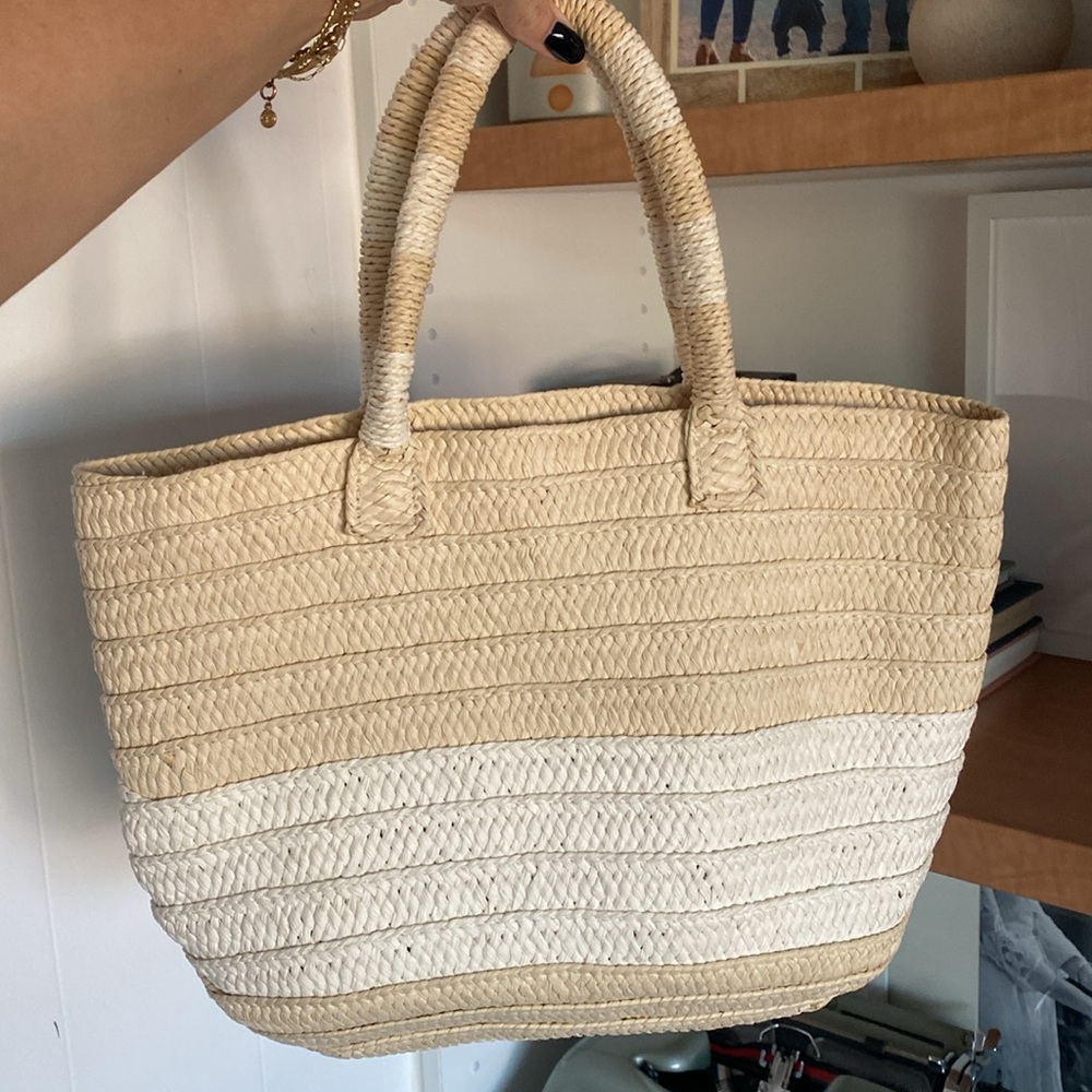 ALTRU straw beach tote